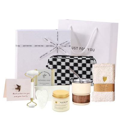 Luxe Zelfzorg Cadeaubox Neutraal – Wellness Giftset met Geurkaars, Oatmeal Zeep, Jade Roller & Thermobeker